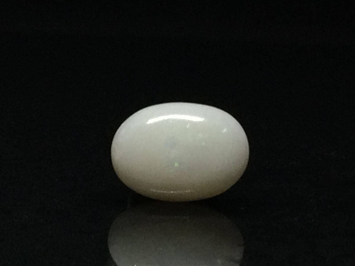 7.42 Carats Opal ( 8.24 Ratti Dudhiya Patthar ) 3