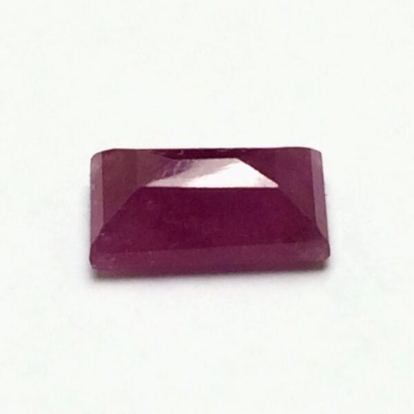 4.72 Carats Ruby ( 5.24 Ratti Manik Stone )