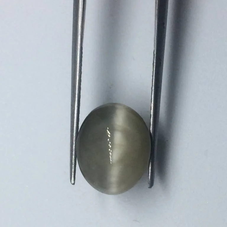 RG-cat-Qu-5 (1) 5.42 Carats Quartz Cats Eye ( 6.02 Ratti Lehsunia ) - Image 1