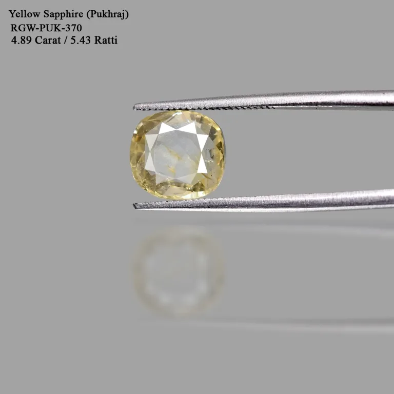 4.89 Carats Yellow Sapphire ( 5.43 Ratti Pukhraj ) - Image 1