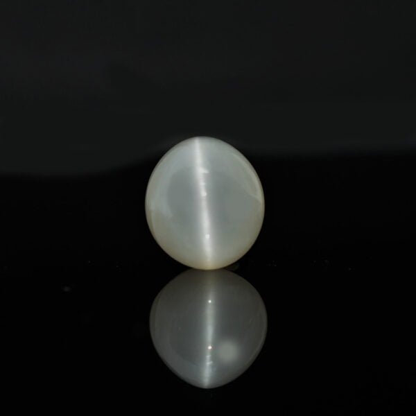 8.87 Carats Quartz Cats Eye ( 9.85 Ratti Lehsunia )