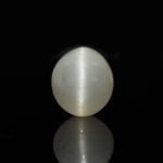 10.21 Carats Quartz Cats Eye ( 11.34 Ratti Lehsunia )