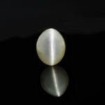 9.11 Carats Quartz Cats Eye ( 10.12 Ratti Lehsunia )