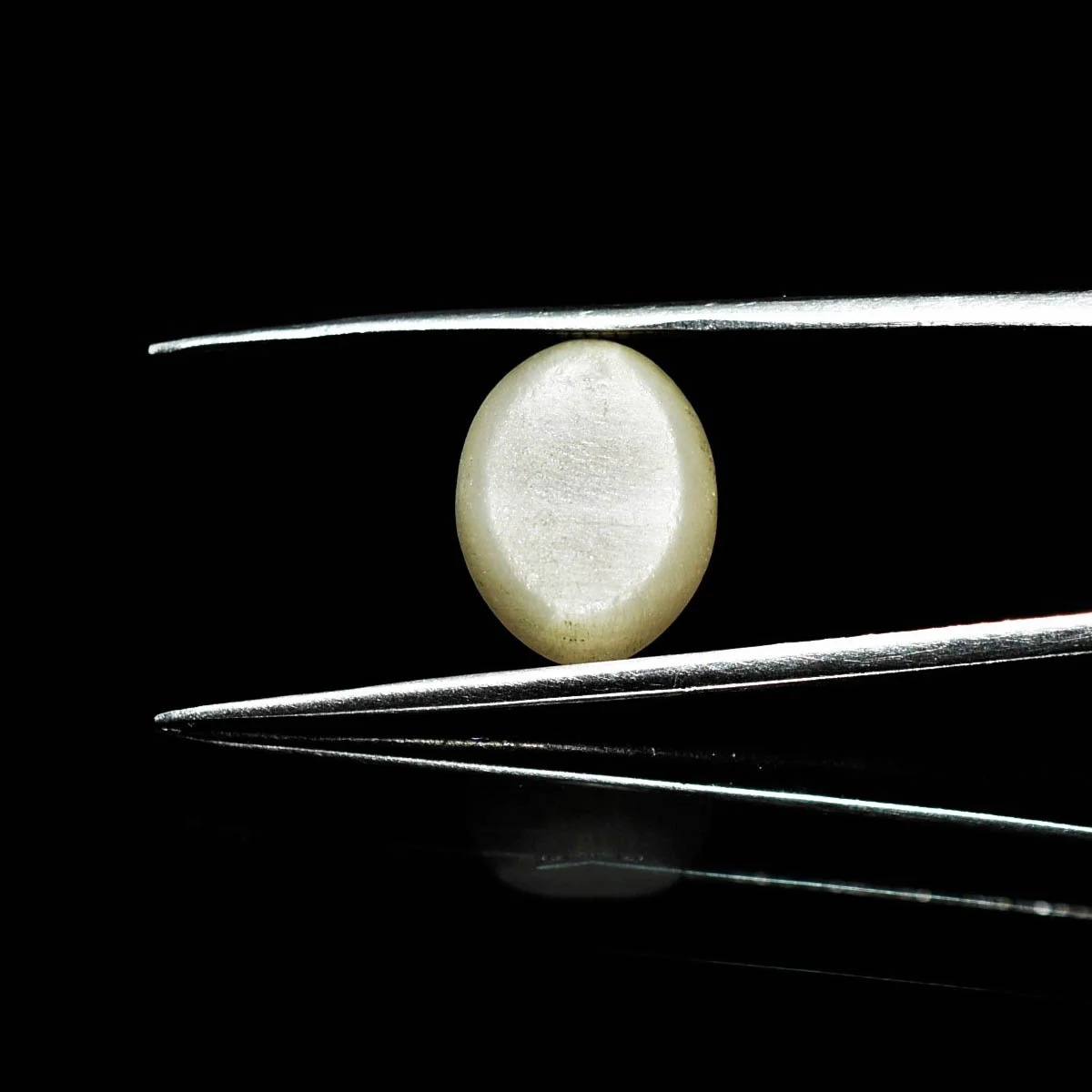 9.11 Carats Quartz Cats Eye ( 10.12 Ratti Lehsunia ) - Image 5