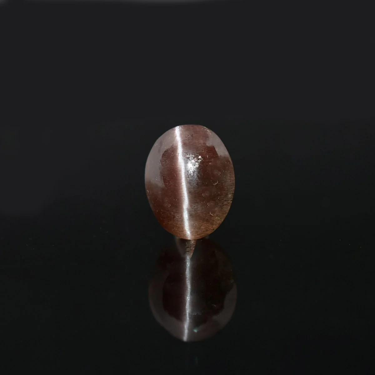 catseye-scapolite-D0821-rg-scap-cat-16-1 2.81 Carats Scapolite Cat's Eye ( 3.12 Ratti Lehsunia ) - Image 1