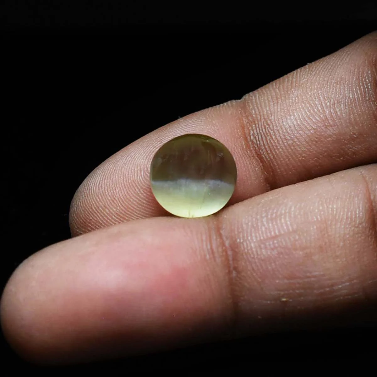 6.1 Carats Sillimanite Cat's Eye ( 6.78 Ratti Lehsunia ) - Image 5