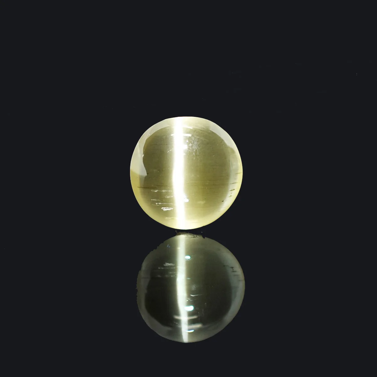 catseye-sillimanite-D0821-rg-sili-cat-02-1 7.84 Carats Sillimanite Cat's Eye ( 8.71 Ratti Lehsunia ) - Image 1