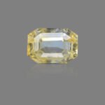 10.46 carats Yellow Sapphire ( 11.62 ratti Pukhraj )