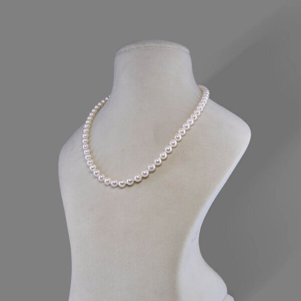 Japanese Akoya Pearl (Moti) Necklace
