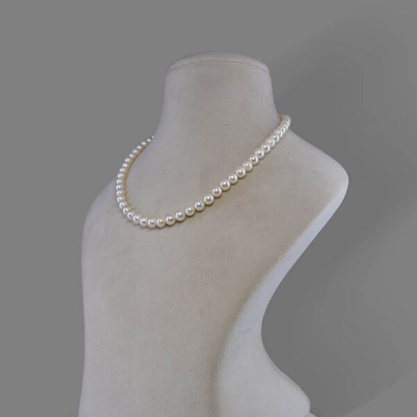 Japanese Akoya Pearl (Moti) Necklace