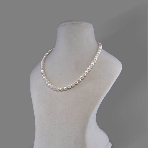 Japanese Akoya Pearl (Moti) Necklace