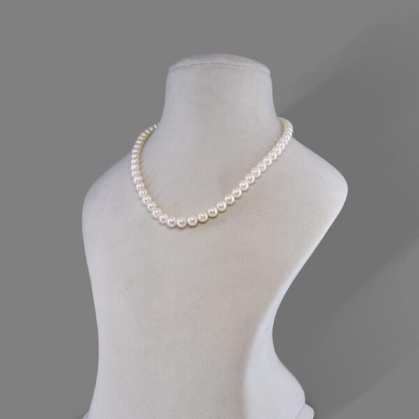 Japanese Akoya Pearl (Moti) Necklace