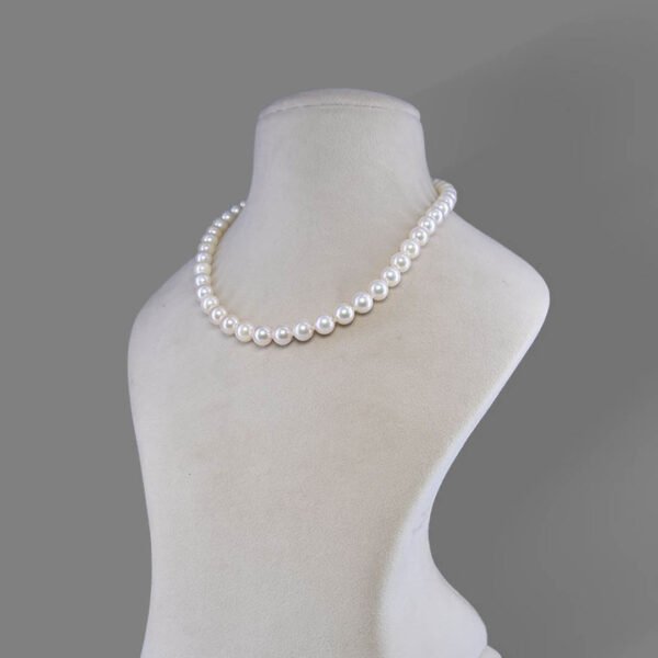 Japanese Akoya Pearl (Moti) With Earing Necklace