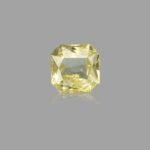 6.87 Carats Yellow Sapphire ( 7.63 Ratti Pukhraj )