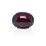 8.87 carats Red Garnet ( 9.86 ratti Tamda )