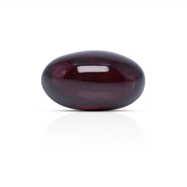 17.01 carats Red Garnet ( 18.9 ratti Tamda )