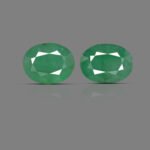 13.19 Carats Emerald  ( 14.66 Ratti Panna )