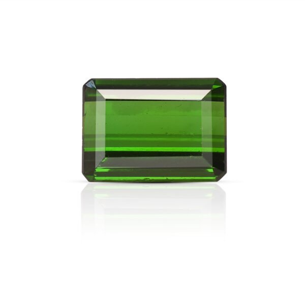 9.51 carats Tourmaline ( 10.56 ratti Turmali )