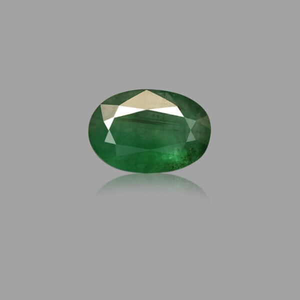 6.46 Carats Emerald ( 7.18 Ratti Panna )