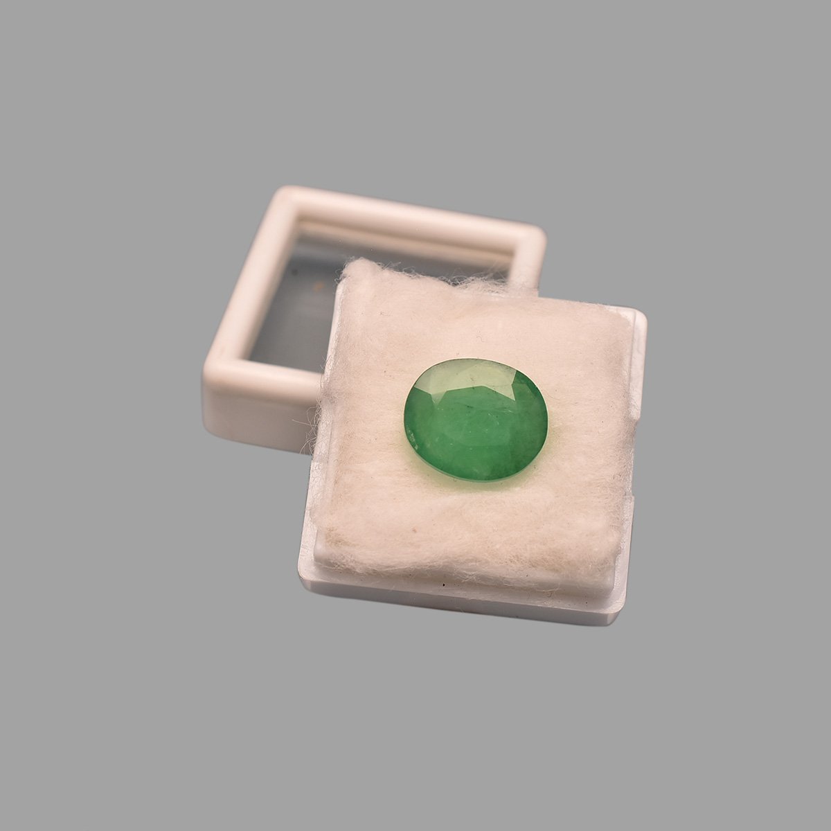 d0825-rg-em-236-6 5.39 Carats Emerald ( 5.92 Ratti Panna ) - Image 6