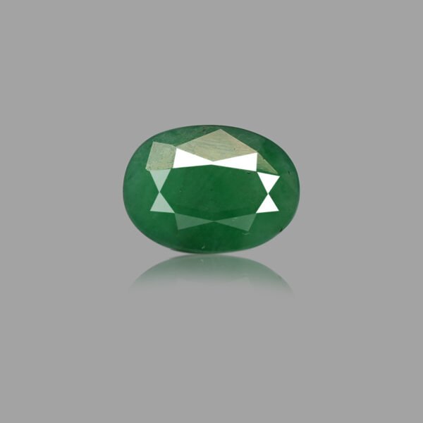 4.94 Carats Emerald ( 5.49 Ratti Panna )