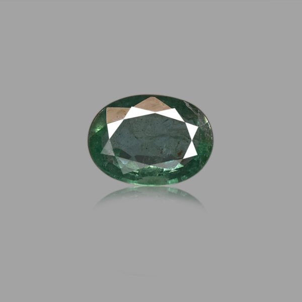 3.69 Carats Emerald ( 4.01 Ratti Panna )
