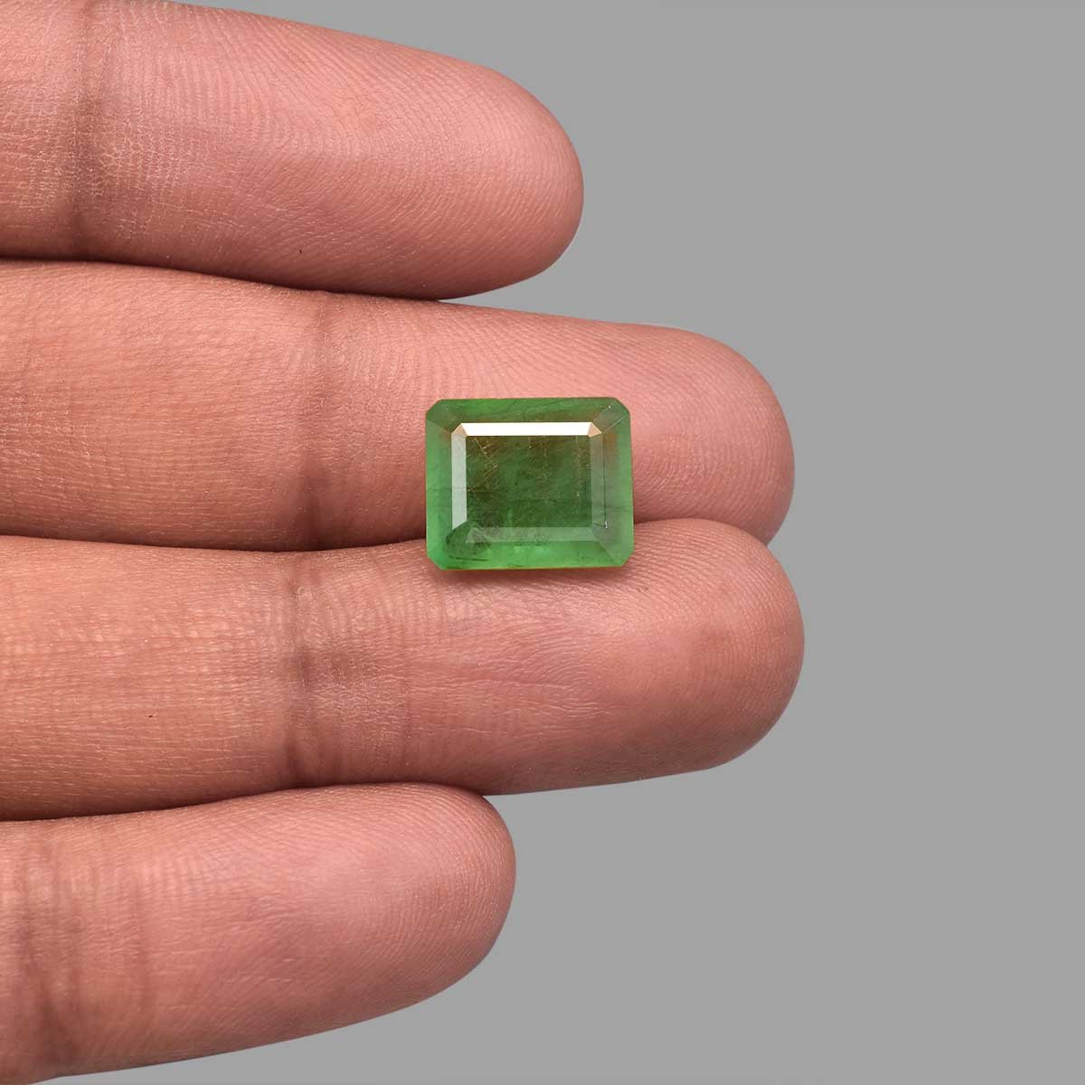 d0825-rg-em-342-5 7.2 Carats Emerald ( 8 Ratti Panna ) - Image 5