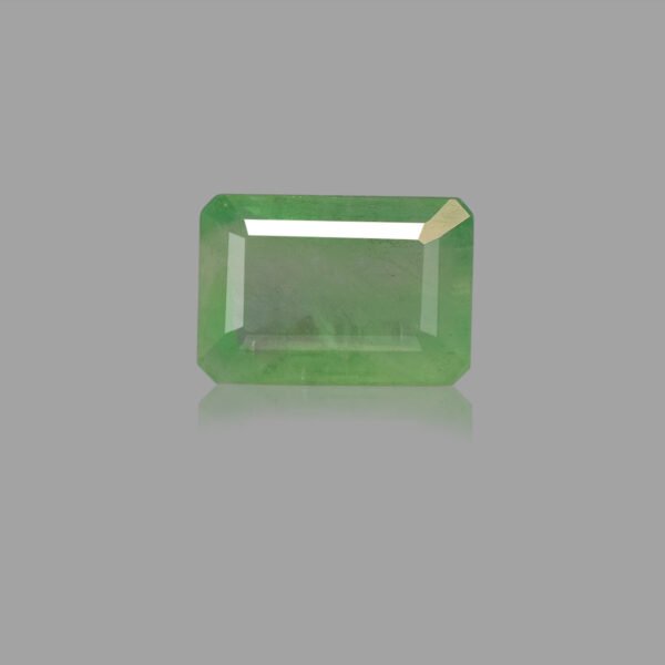 7.2 Carats Emerald ( 8 Ratti Panna )