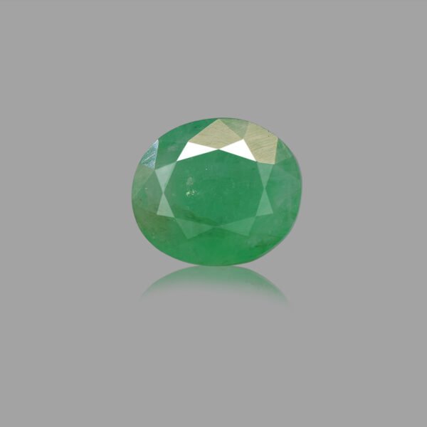 6.78 Carats Emerald ( 7.53 Ratti Panna )