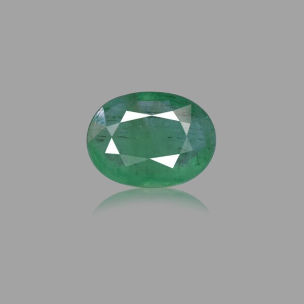 7.41 Carats Emerald ( 8.23 Ratti Panna )