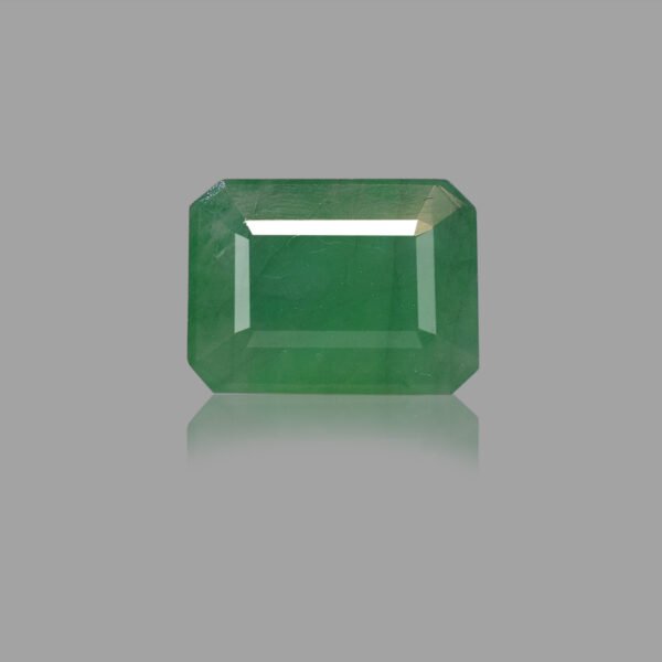 6.47 Carats Emerald ( 7.19 Ratti Panna )