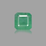4.8 Carats Emerald ( 5.33 Ratti Panna )