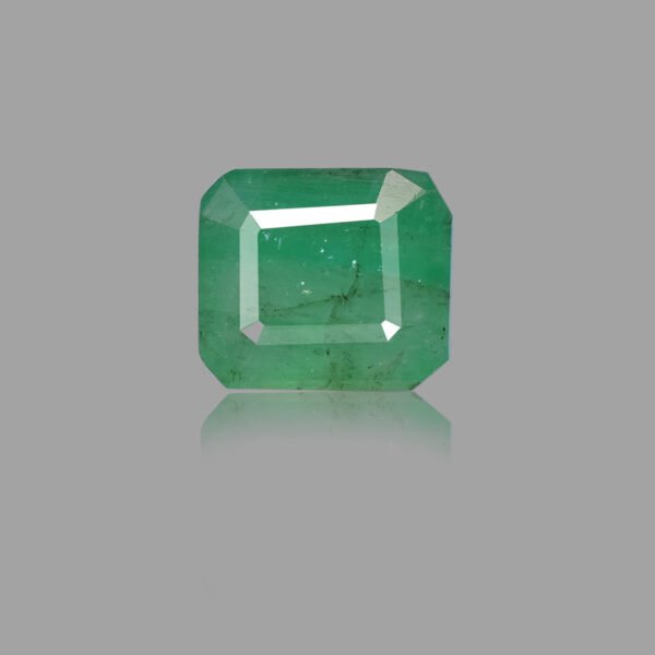 4.55 Carats Emerald ( 5.06 Ratti Panna )