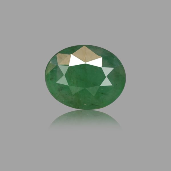7.38 Carats Emerald ( 8.2 Ratti Panna )