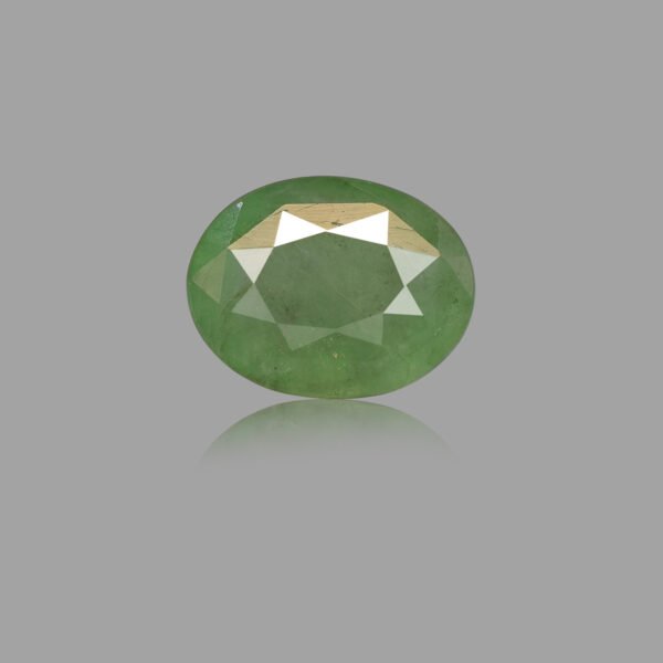 4.96 Carats Emerald ( 5.51 Ratti Panna )