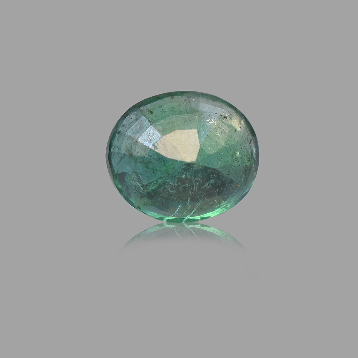 d0825-rg-em-569-2 4.51 Carats Emerald ( 5.01 Ratti Panna ) - Image 2