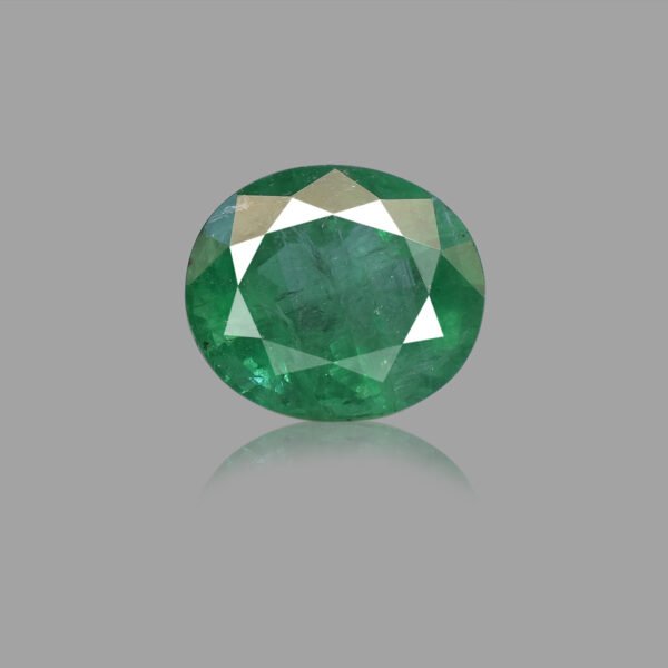 4.66 Carats Emerald ( 5.18 Ratti Panna )