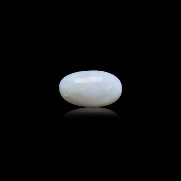 7.41 carats Opal ( 8.23 ratti Dudhiya Patthar )