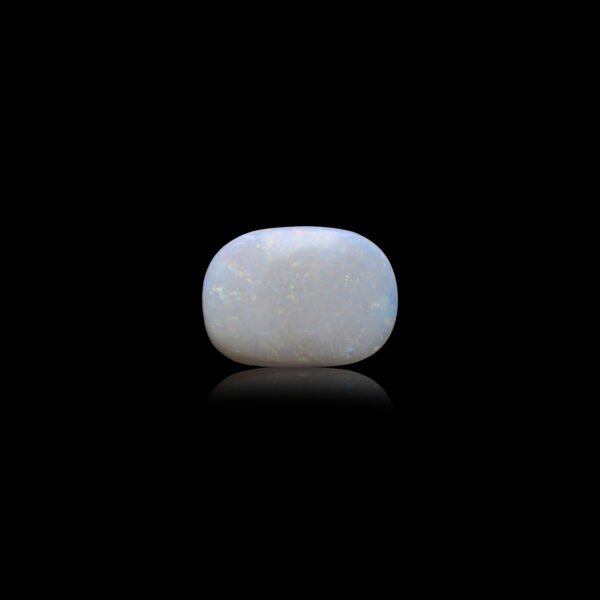 6.87 carats Opal ( 7.63 ratti Dudhiya Patthar )