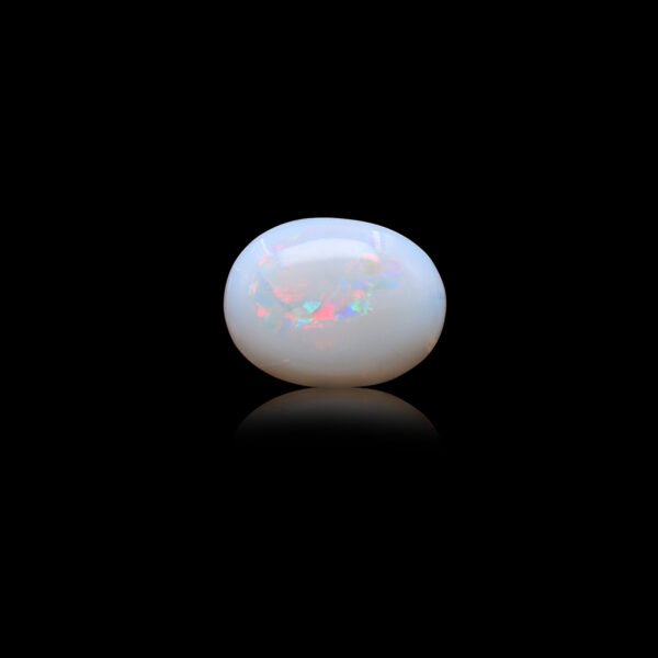 6.87 carats Opal ( 7.63 ratti Dudhiya Patthar )