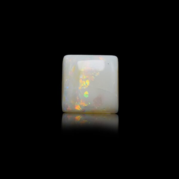 13.14 carats Opal ( 14.6 ratti Dudhiya Patthar )