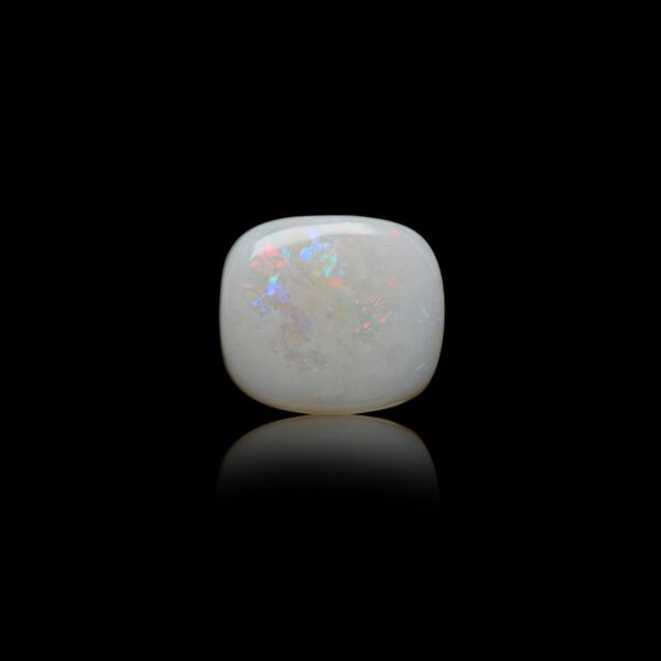 12.24 carats Opal ( 13.6 ratti Dudhiya Patthar )