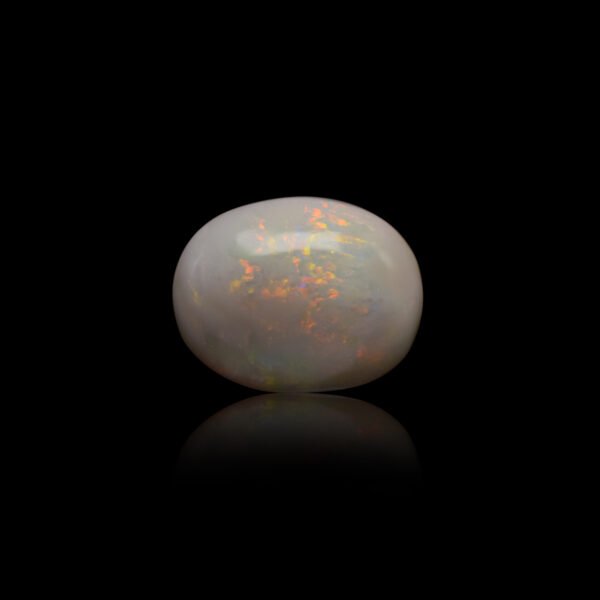 18.15 carats Opal ( 20.17 ratti Dudhiya Patthar )
