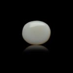 10.48 carats Opal ( 11.64 ratti Dudhiya Patthar )