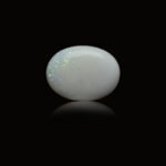 9.3 carats Opal ( 10.33 ratti Dudhiya Patthar )