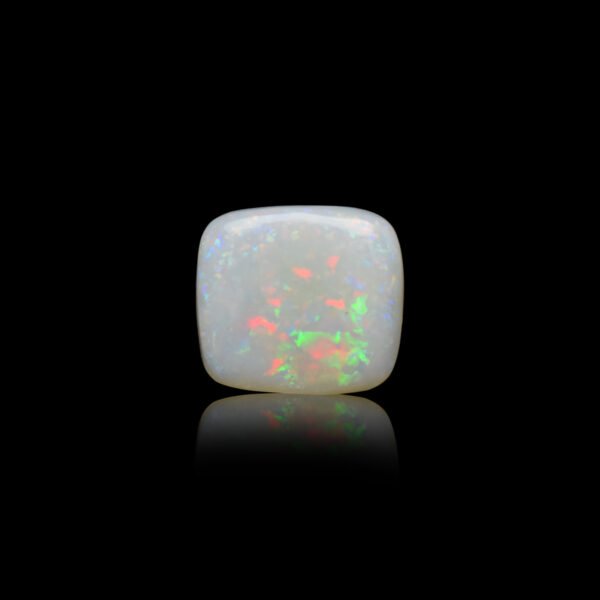 6.7 carats Opal ( 7.44 ratti Dudhiya Patthar )