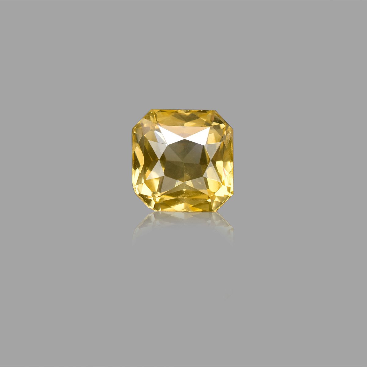 d0825-rgw-b-puk-1702-1 6.67 carats Yellow Sapphire  ( 7.41 Ratti Pukhraj ) - Image 1