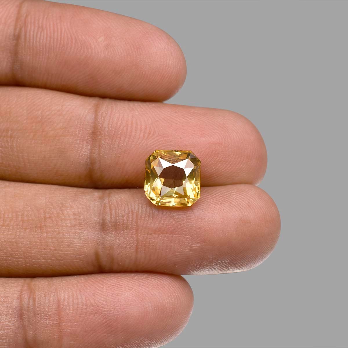 d0825-rgw-b-puk-1702-5 6.67 carats Yellow Sapphire  ( 7.41 Ratti Pukhraj ) - Image 5