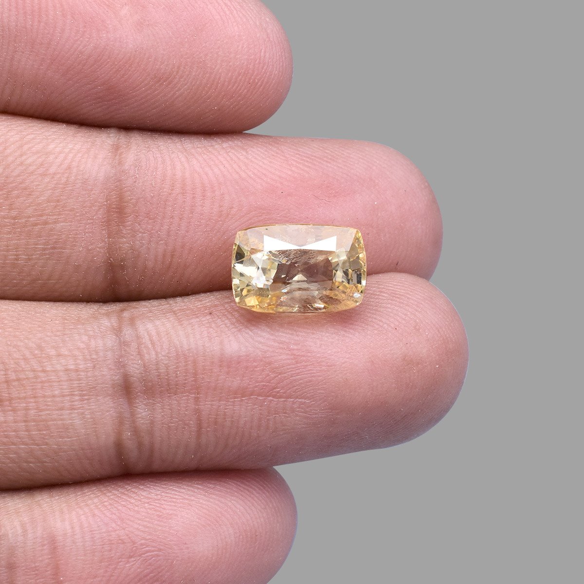 d0825-rgw-h-puk-3030-5 7.38 carats Yellow Sapphire  ( 8.2 Ratti Pukhraj ) - Image 5