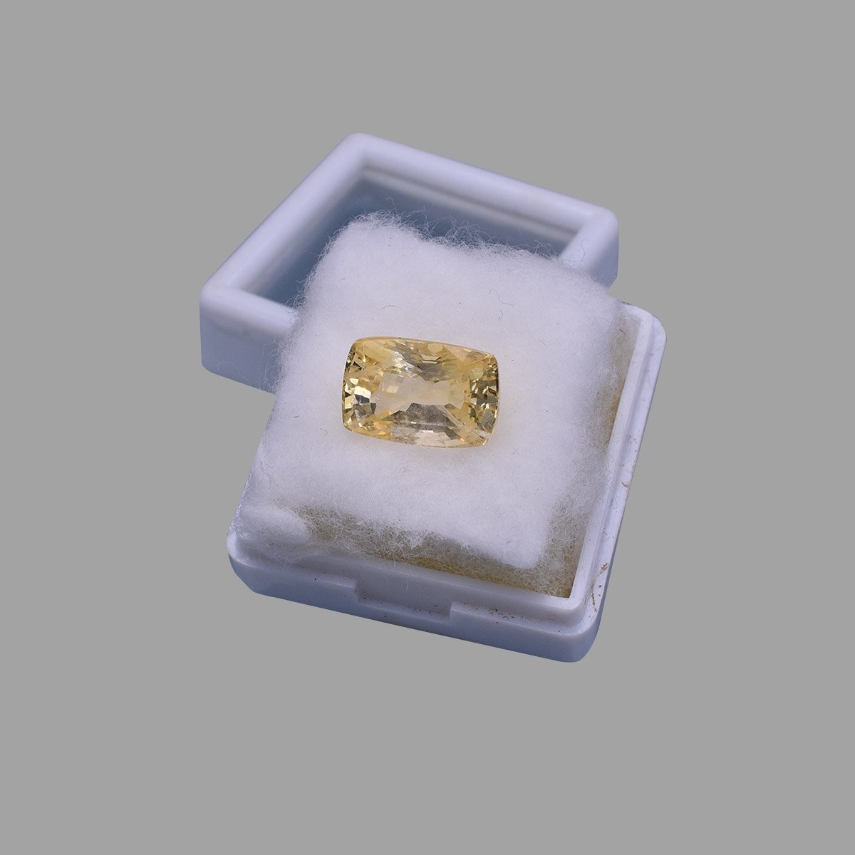 d0825-rgw-h-puk-3030-6 7.38 carats Yellow Sapphire  ( 8.2 Ratti Pukhraj ) - Image 6